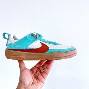 Nike SB Day One Sneakers - 6.5Y / 8 Women